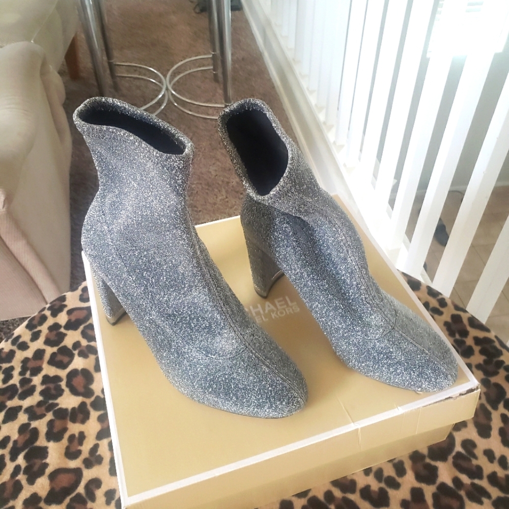 Michael Kors Silver Ankle boots 9.5